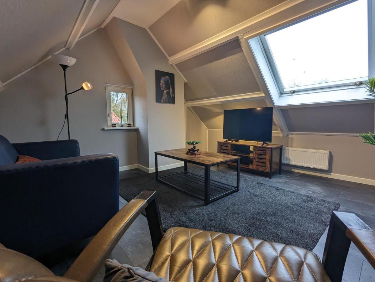 Knus Appartement Aan Bosrand Hornsterzwaag Esterno foto